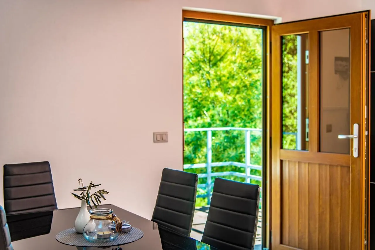 بولا Apartment Mimi