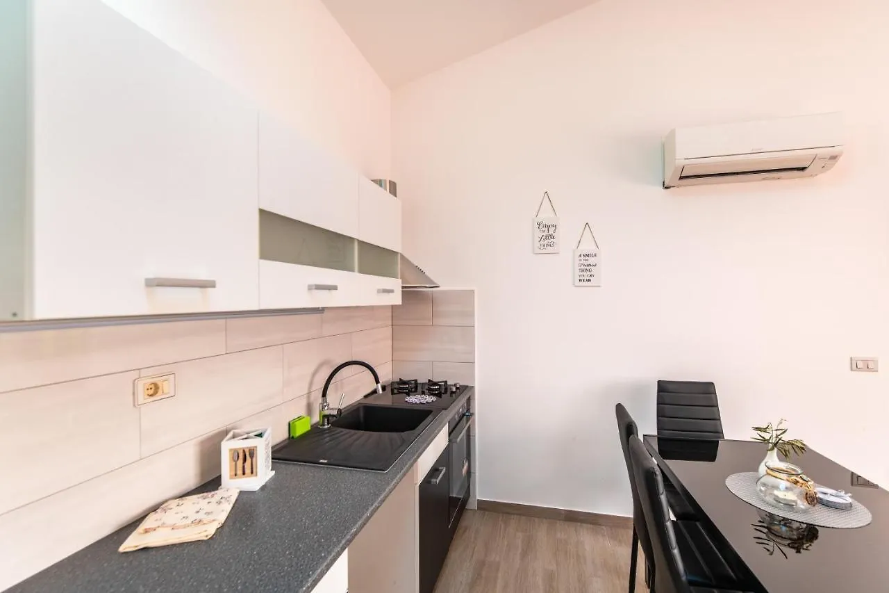 بولا Apartment Mimi